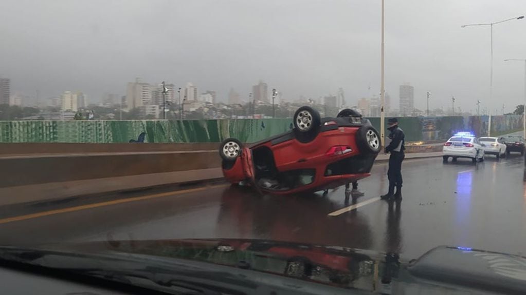 Accidente vial en Posadas: una mujer herida