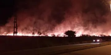 Bomberos de Pérez trabajaron durante cinco horas en un incendio de gran magnitud en Soldini