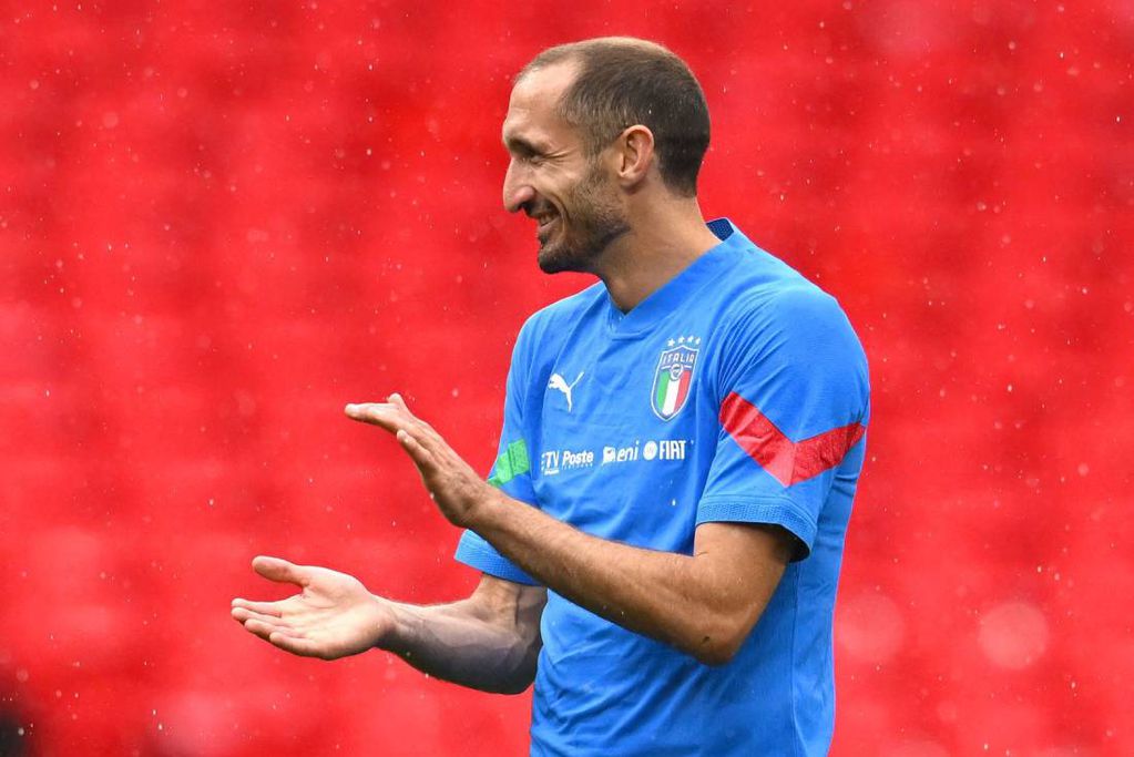 Chiellini se despidió de la Azurra (Prensa Italia)