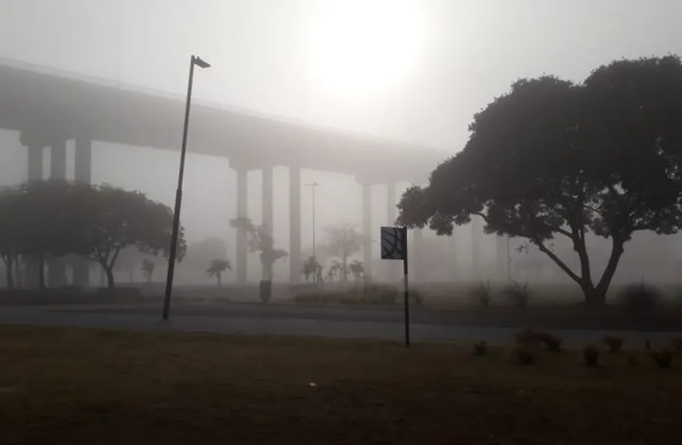 Humedad y neblina, las protagonistas del jueves 27 de abril en Rosario (Vía Rosario)