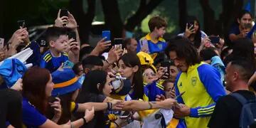 El Boca-River en Córdoba: así llegó el plantel Xeneize, con lucura entre sus hinchas.