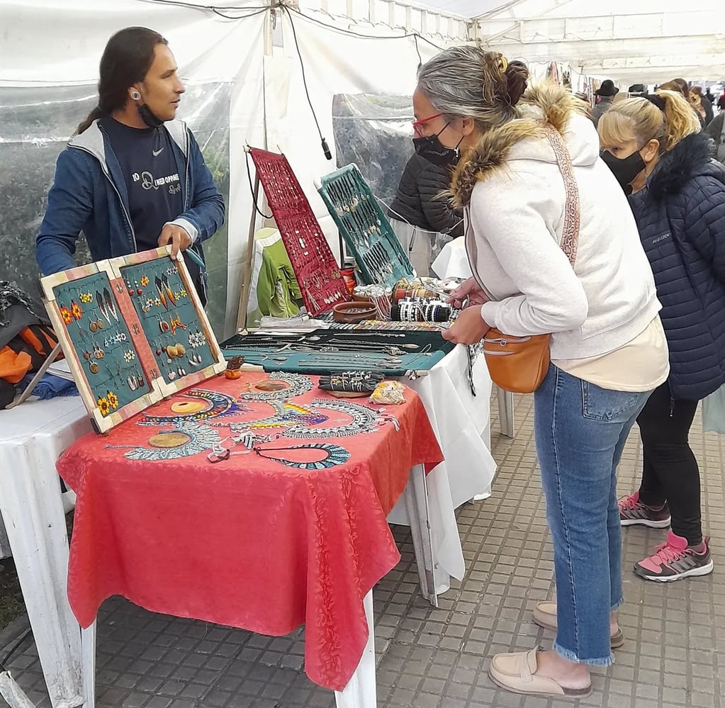 Los artesanos de Jujuy ofrecen piezas de calidad en las ferias que encuentra el turista en diferentes puntos de la provincia.