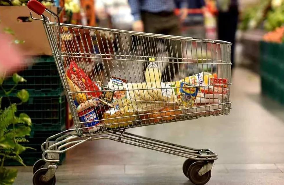 Un 80% de los consumidores cambió de hábitos ante la inflación