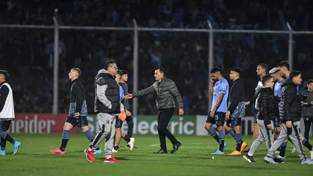 Del técnico Guillermo Farré por la derrota de Belgrano: “Nos ganaron con dos llegadas”.