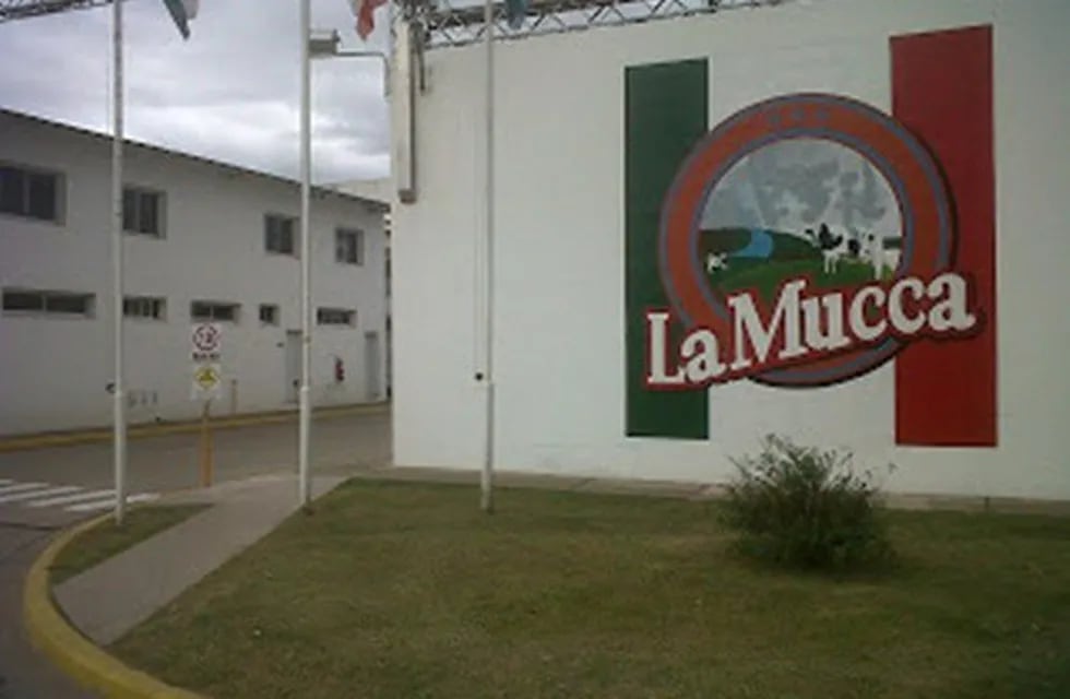 Los trabajadores fueron despedidos este martes en la localidad de Díaz. (Archivo)
