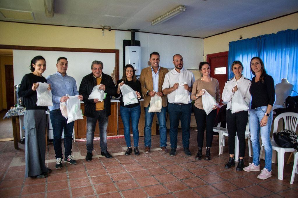 Ushuaia: entregaron las primeras 700 “Bolsas con Propósito”