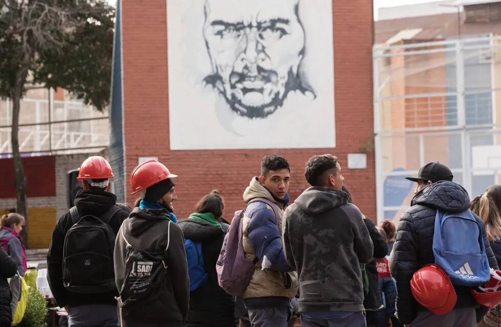 La presentación formal de la propuesta fue organizada por Ciudad Futura y La Garganta Poderosa en la Plaza de la Cooperación.