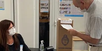 PASO 2021 en Misiones: Ricardo Wellbach, diputado nacional emitió su voto y adelantó “hoy va a ser un gran acto electoral”