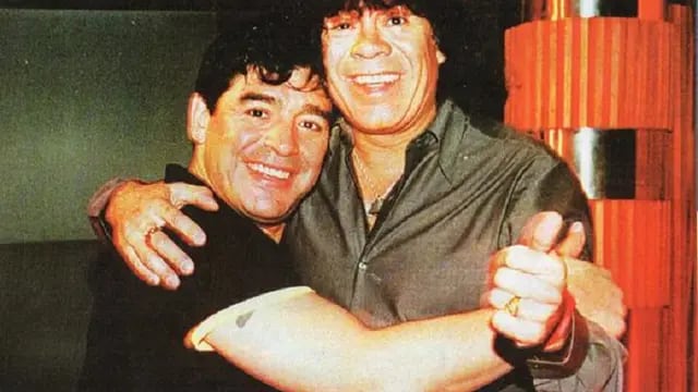 El homenaje de La Mona a Diego Maradona