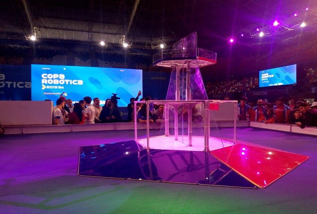 El escenario en el que se disputa la Copa Robótica 2019, en el estadio "Mary Terán de Weiss" de la CABA.