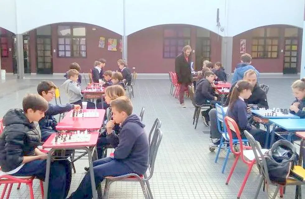 Torneo de ajedrez escolar en Mendoza