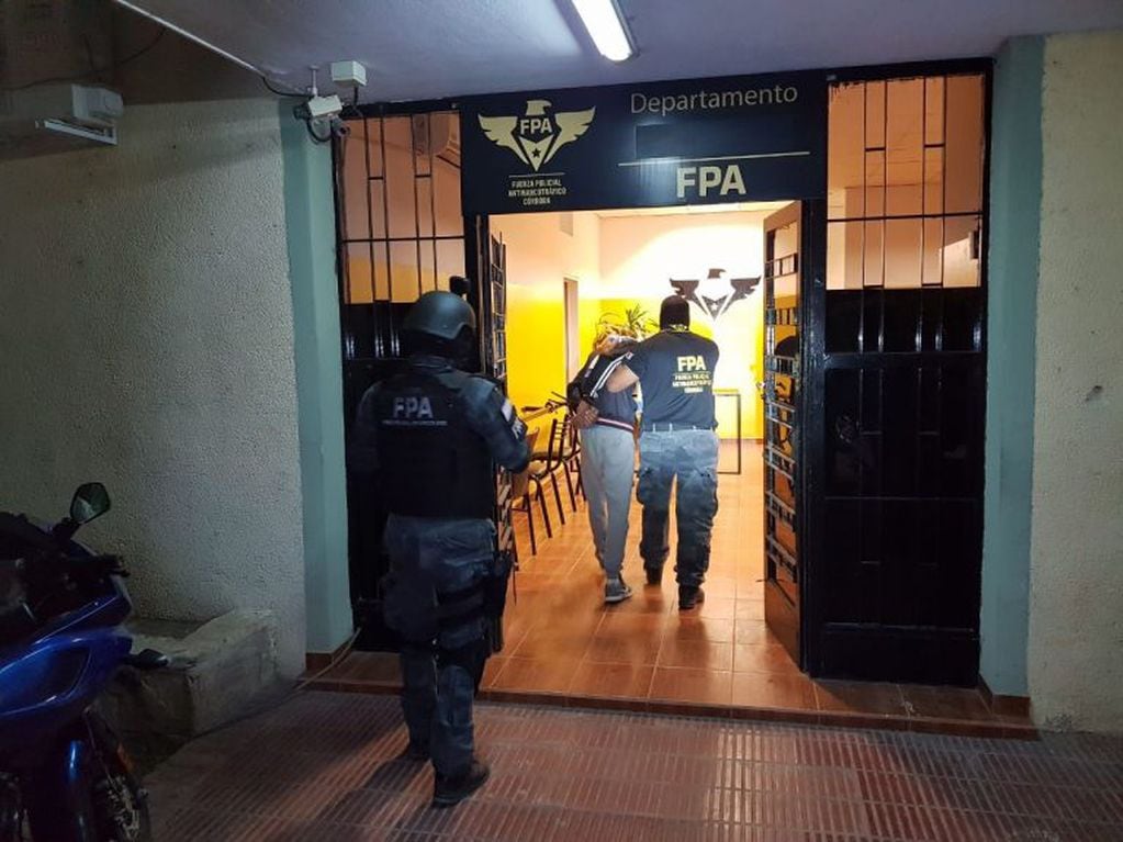 Los detenidos eran todos integrantes de una banda narco-familiar en Río Ceballos.