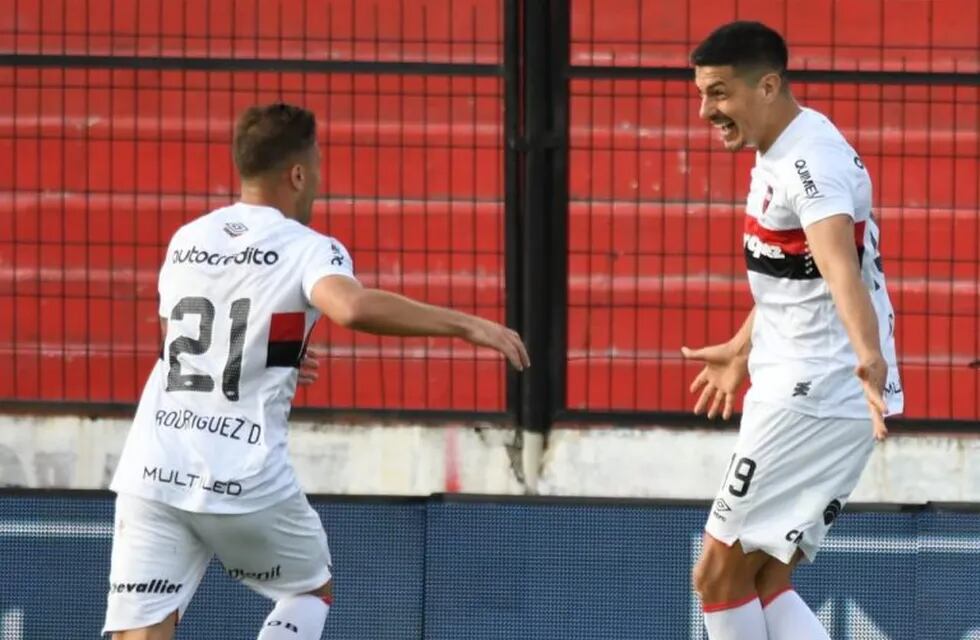 Newell's rompió la racha de visitante y derrotó 3 a 1 a Patronato (@CANOBoficial)