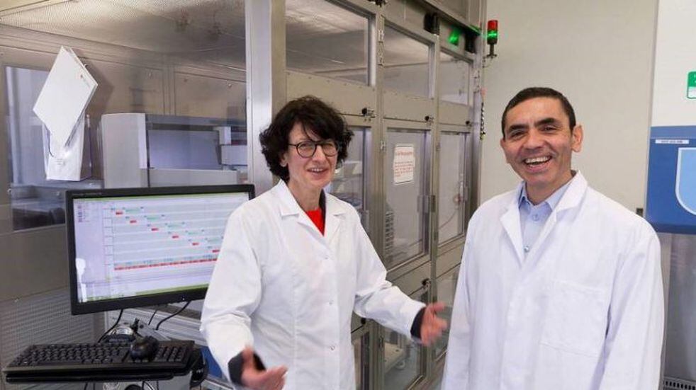 Una pareja de científicos alemanes es la artífice detrás de la vacuna contra el coronavirus de Pfizer