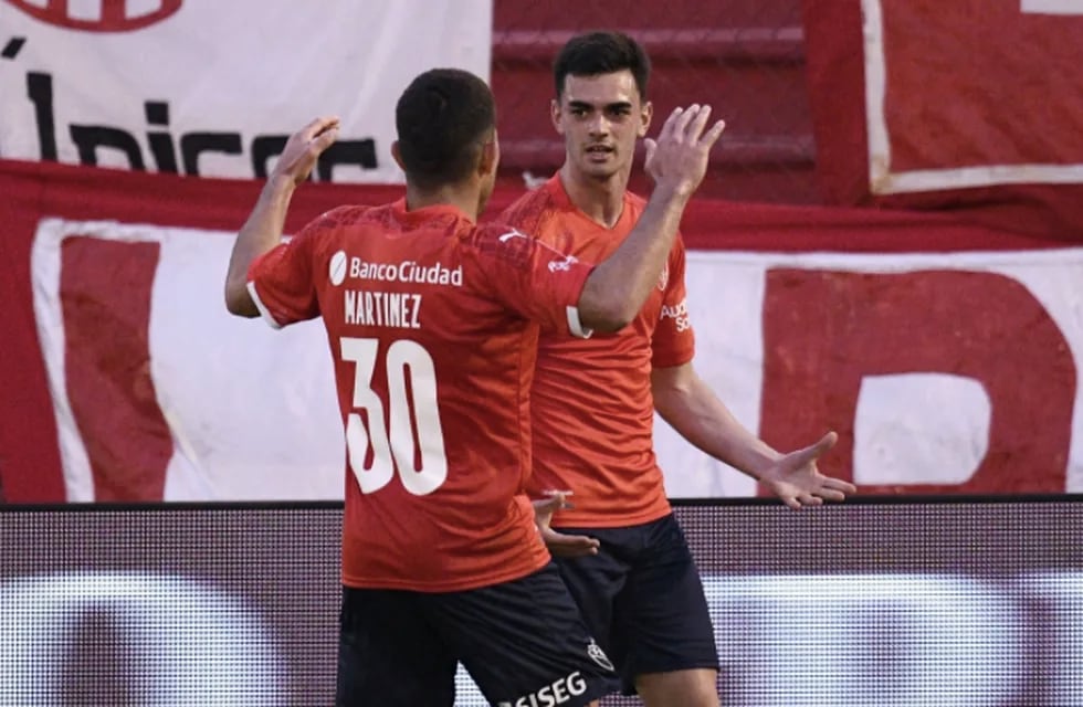 Independiente vence por 1-0 a Huracán con gol de Alan Soñora.