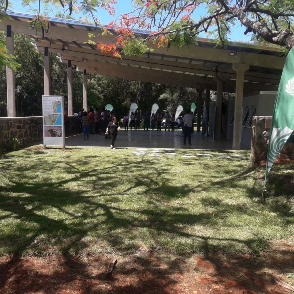 Inauguraron un Centro de Visitantes en el Jardín Botánico de Posadas.