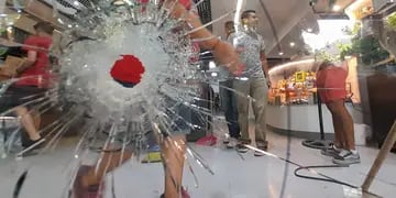 Supermercado baleado en Rosario
