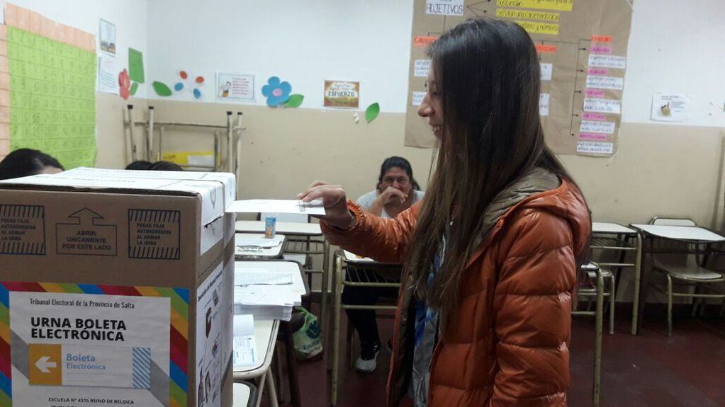 Soledad Gramajo fue electa concejala y debería sumir su nuevo cargo a partir del 10 de diciembre. Twitter/Soledad Gramajo.