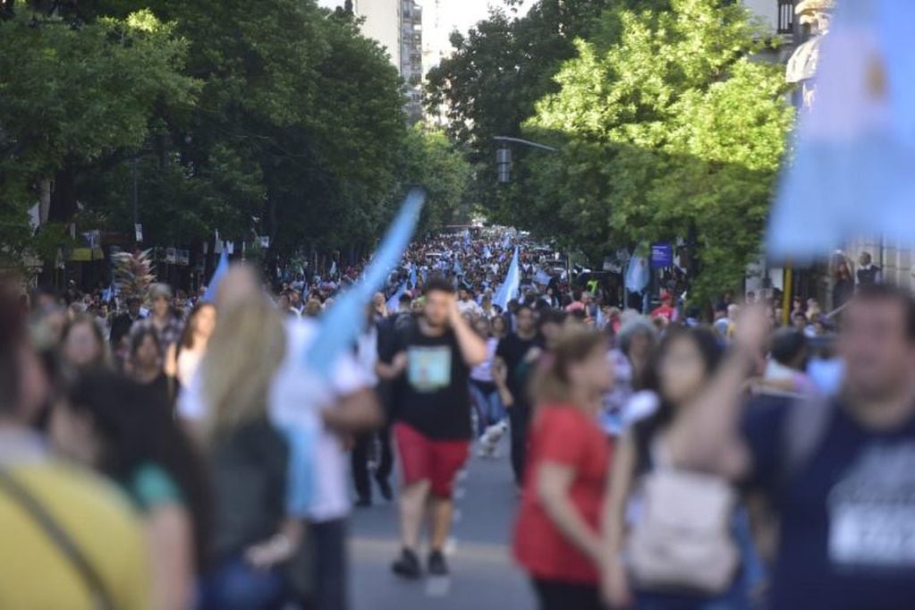 Las fotos de la marcha del Sí se Puede de Macri en Córdoba en el cierre de campaña.