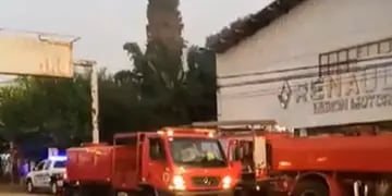 Se incendió una concesionaria de automóviles en Eldorado