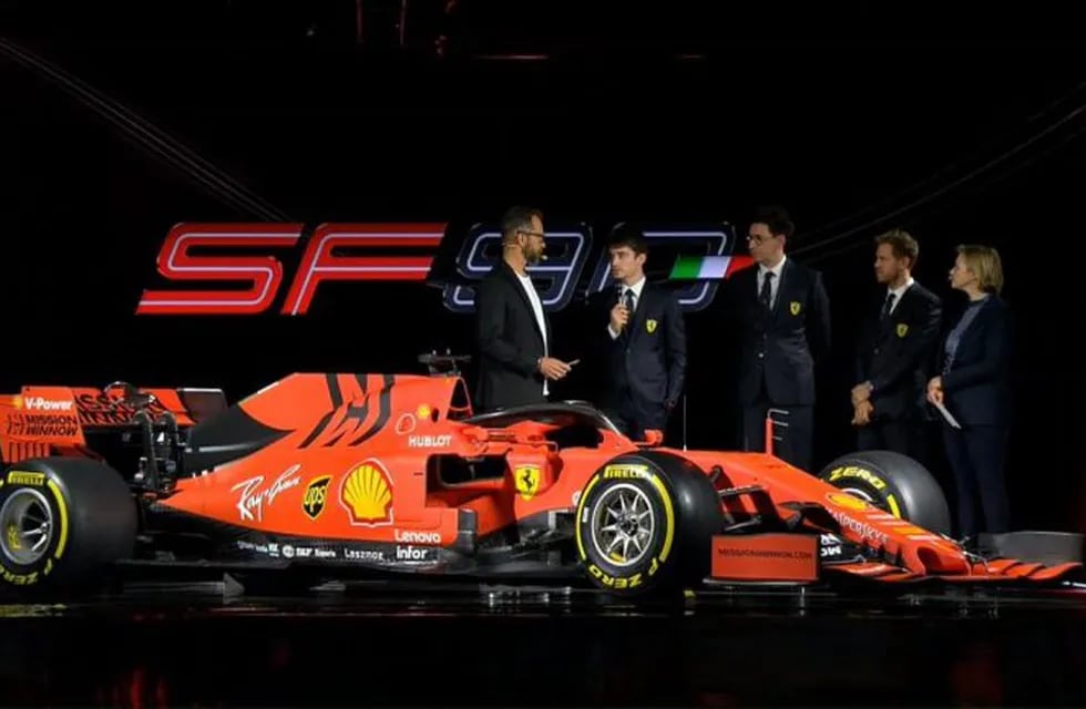 Ferrari SF90 2019, presentación.