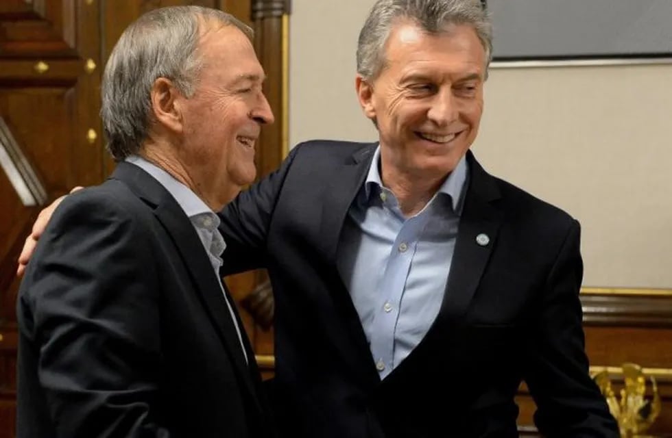 Schiaretti y Macri.