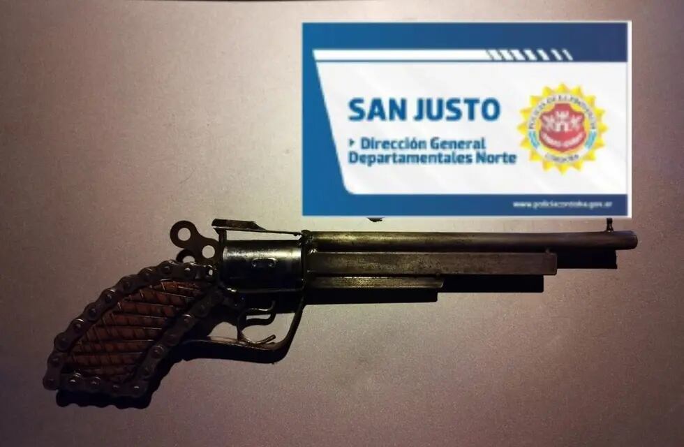 Arma replica secuestrada en Arroyito