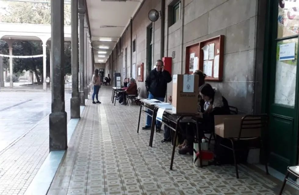 Poca concurrencia a las urnas en las elecciones de San Juan