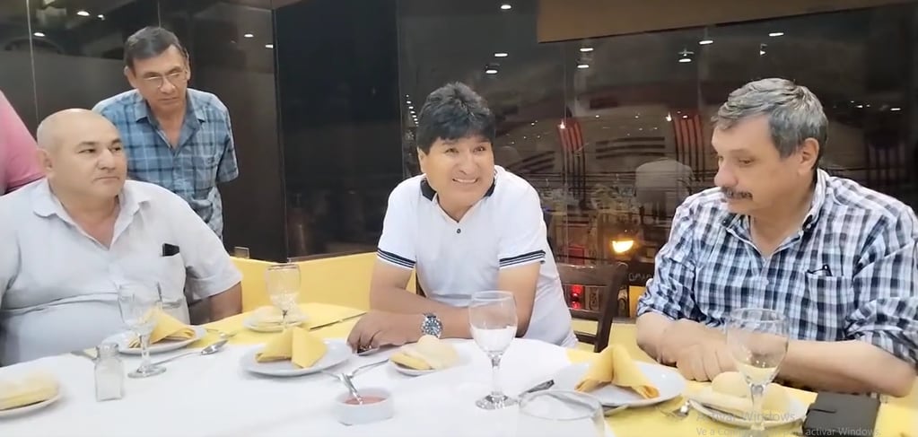 Evo Morales y Rodolfo Tecchi compartieron una cena el sábado en un hotel de San Salvador de Jujuy.