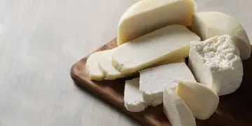El truco definitivo para rallar el queso cremoso sin que se pegue