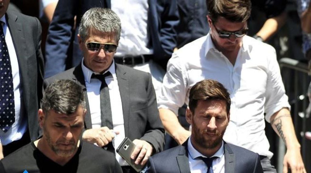 Messi en su salida del juzgado español