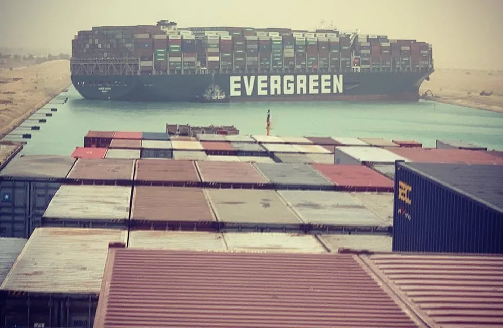 Evergreen, el responsable del atasco. (Foto: Web)