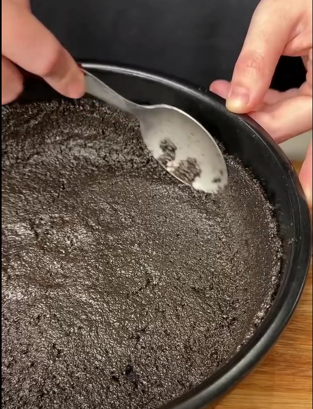 Paso a paso: cómo preparar una increíble torta Oreo sin horno