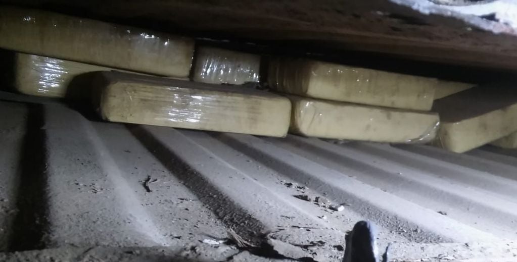 La Policía de la provincia de Salta incautó casi 150 kilos de cocaína, valuados 89 millones de pesos.