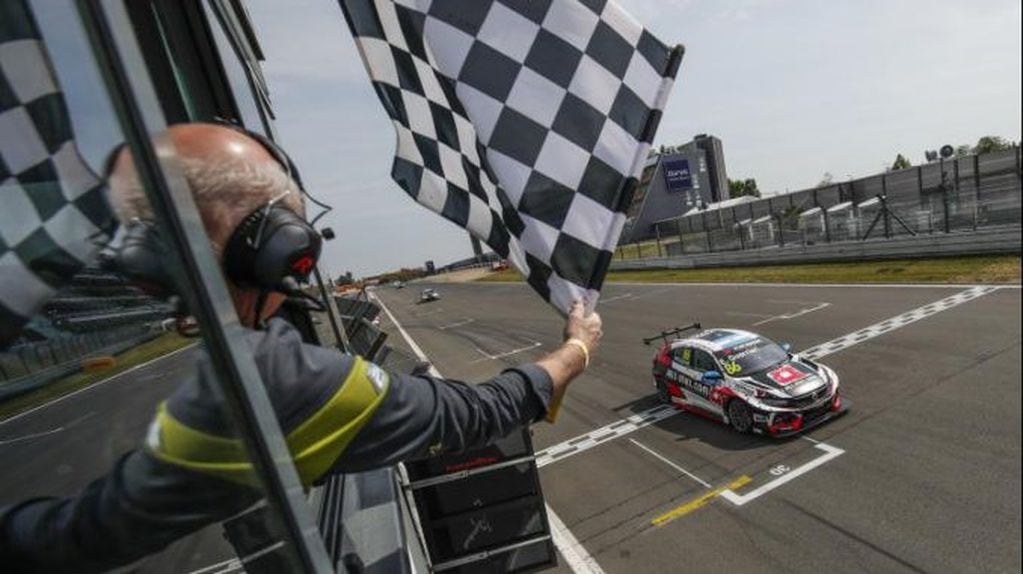 Esteban Guerrieri, ganador en Nürburgring, durante la temporada 2018 de la WTCR.