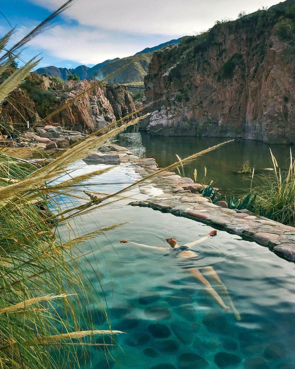 El Parque de Agua Termas Cacheuta, un lugar ideal para visitar en Mendoza.
