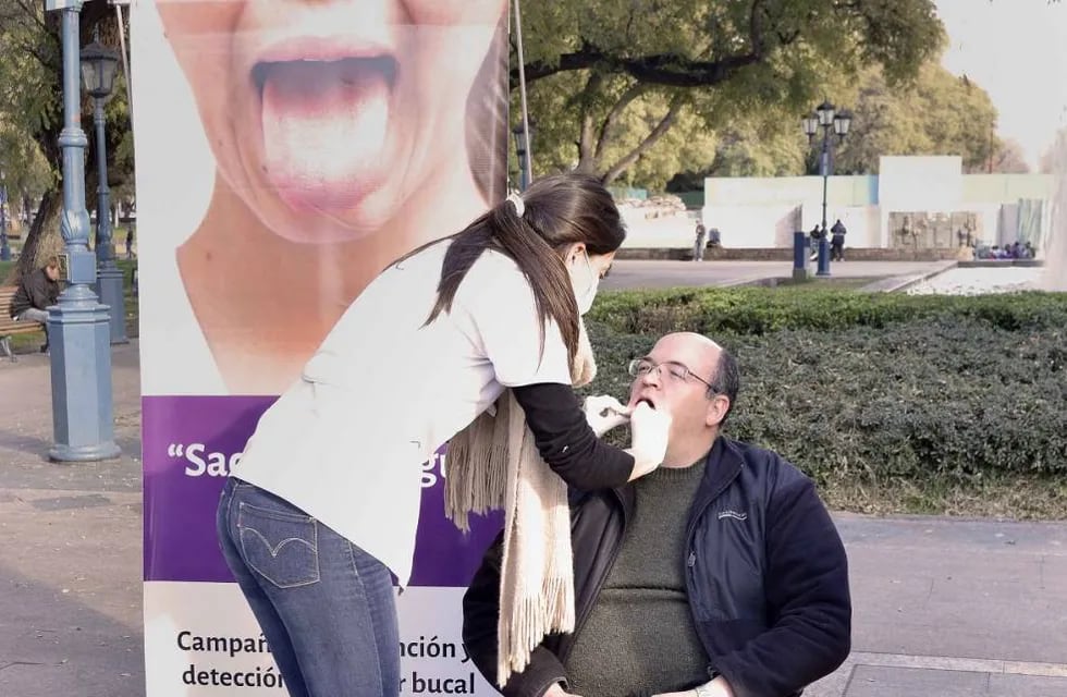 Comenzó la campaña nacional “Sacale la lengua al cáncer”