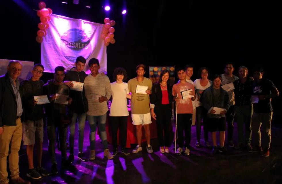 Los medallistas rosaleños de Torneos Bonaerenses también fueron reconocidos por el Municipio