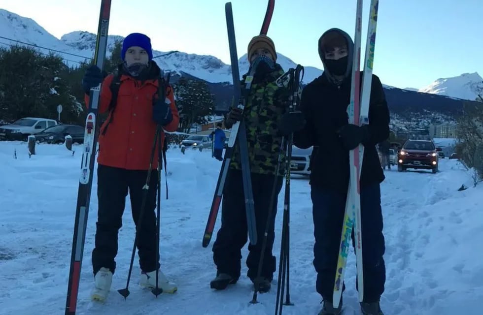 Este fin de semana se realizará una competencia de esquí de fondo por equipos