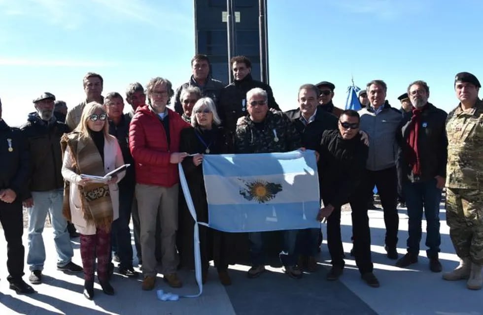 Homenaje a Caídos en Malvinas en Río Negro.