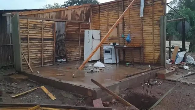 Temporal en San Ignacio causó daños en varias casas de la localidad