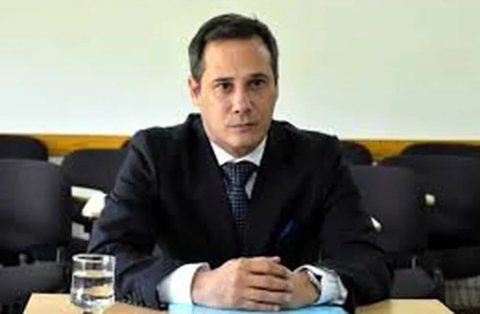 Dr. Federico Vidal