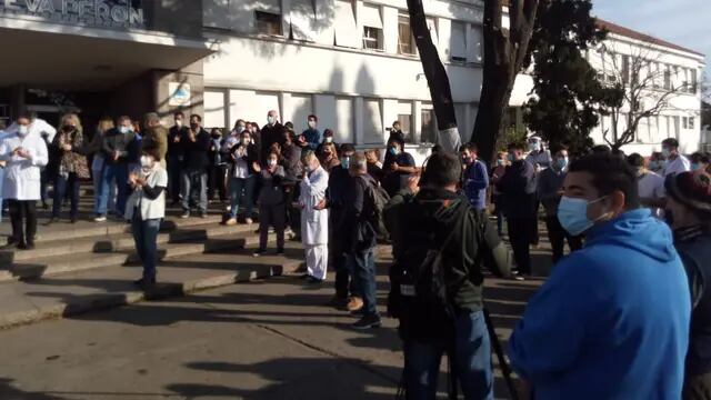 Abrazo solidario en el Hospital Eva Perón de Granadero Baigorria