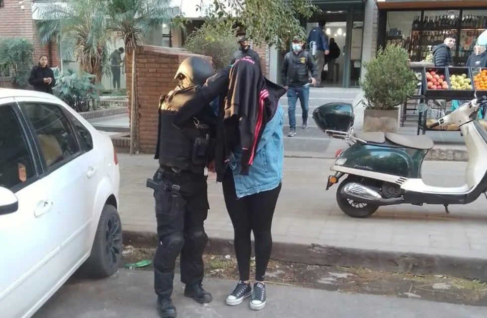 Secuestro de drogas y estudiante de 23 años detenida en Córdoba. (MPF)