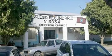 Colegio Enrique Cornejo de Campo Santo