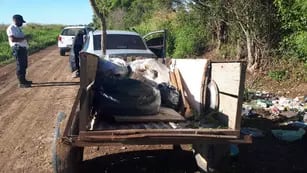Fuertes multas para quienes tiran basura en los caminos rurales de Rafaela