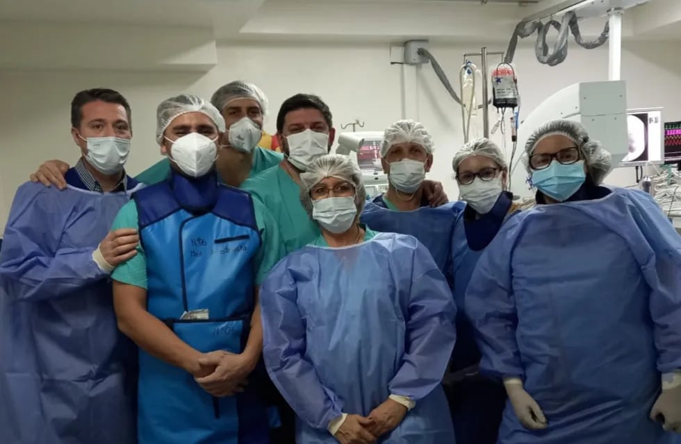 Profesionales del hospital Notti realizaron una compleja intervención quirúrgica.