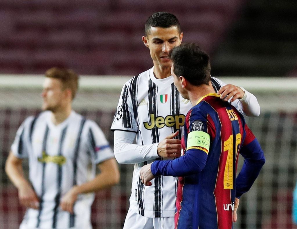 Lionel Messi y Cristiano Ronaldo se enfrentarán en octavos de final de la Champions League.