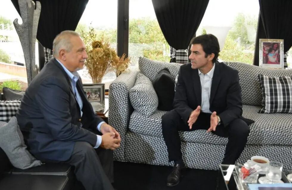 Romero durante una reunión con el gobernador Urtubey (Web)