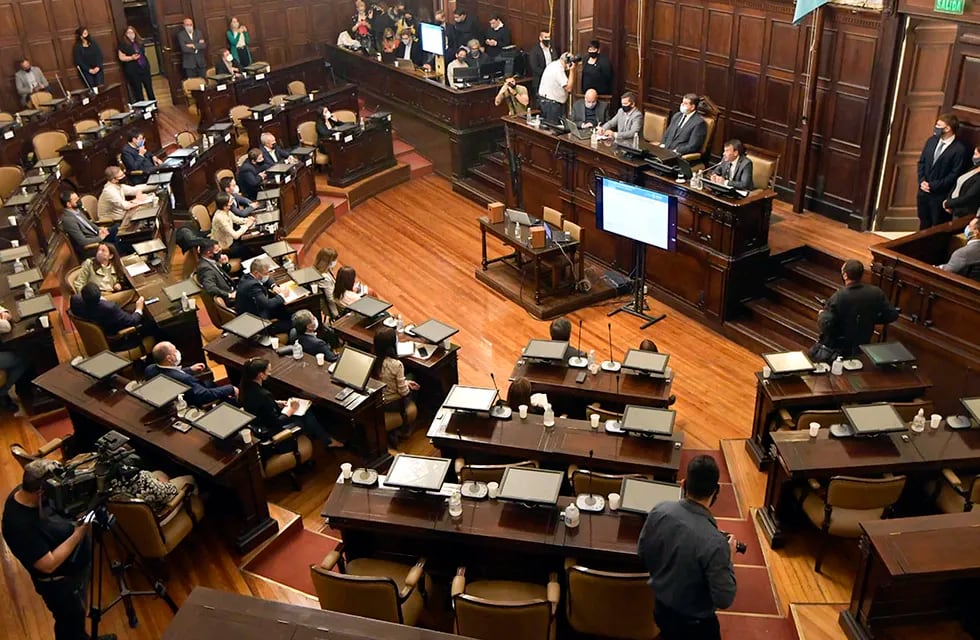 Este miércoles próximo tendrá lugar el último debate parlamentario del 2021, donde se tratarán las modificaciones al impuesto de Bienes Personales. Foto Orlando Pelichotti/Los Andes.